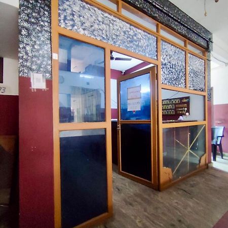 Omega Tourist Home Thrissur ภายนอก รูปภาพ